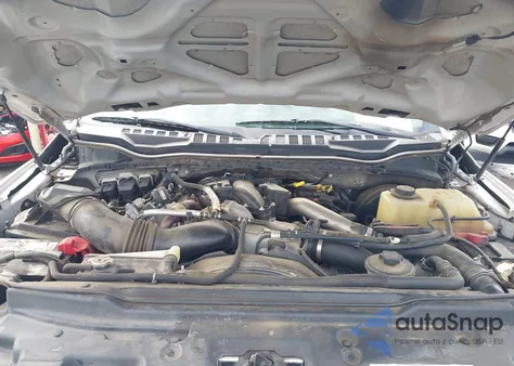 2019 Ford F-250 Xlt from USA, damaged, VIN 1FT7W2BT9KED75312